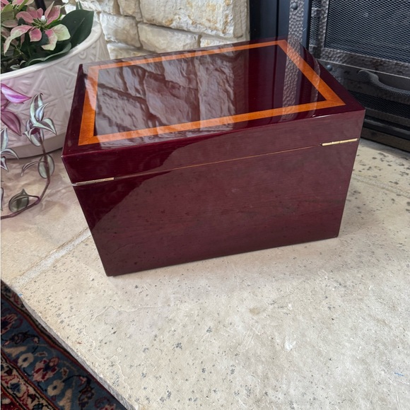 Luxury Wooden Jewelry Box with Mirror – 3-Tier Jewelry Organizer Chest - Picture 9 of 13